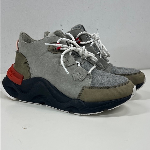 New Sorel Kinetic Rngd Caribou Boots Grey Green Alpine Tundra Size 8.5 - Picture 2 of 9